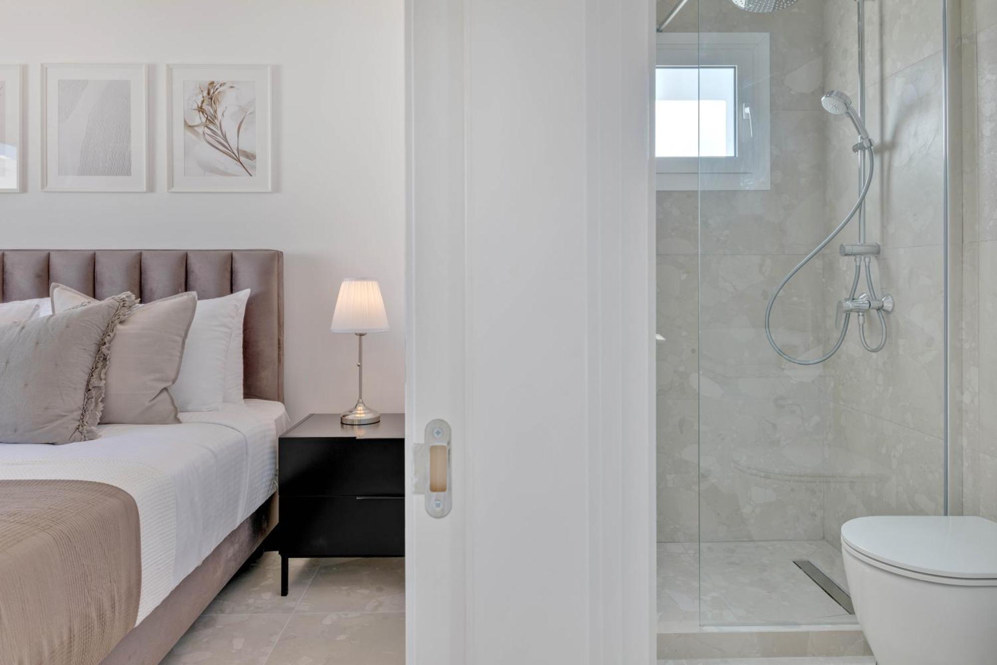 파포스 Phaedrus Living: Seaview Luxury Flat Limnaria 150 아파트 외부 사진