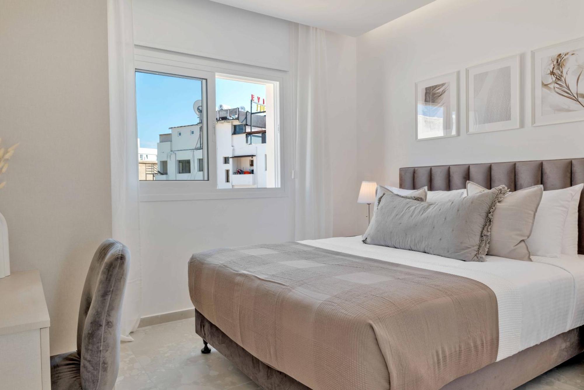 파포스 Phaedrus Living: Seaview Luxury Flat Limnaria 150 아파트 외부 사진